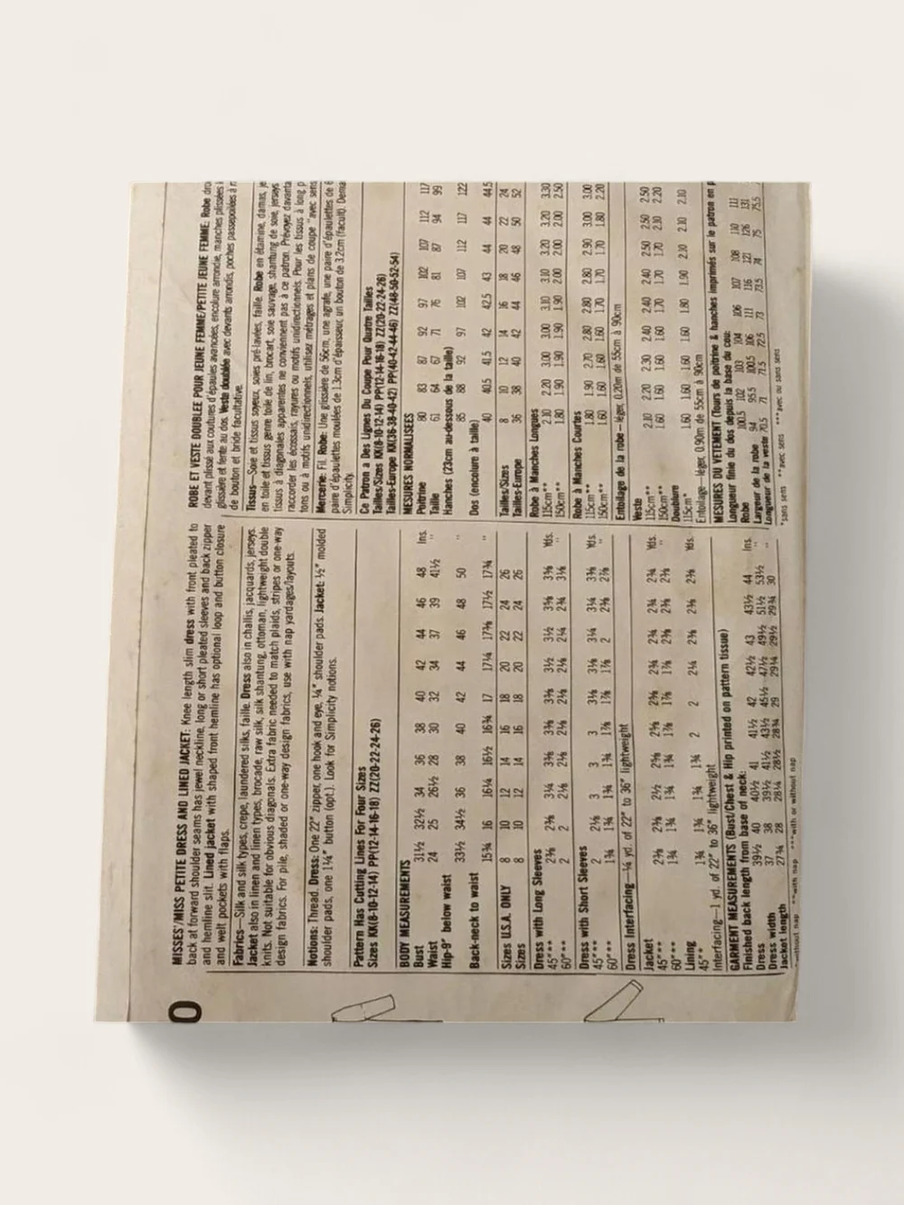 Simplicity Sewing Pattern - Picture 2 of 2